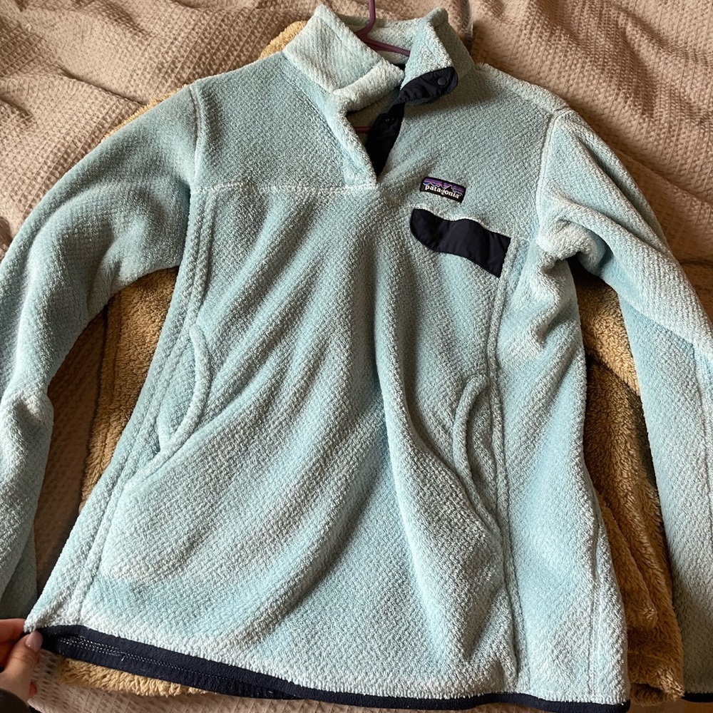 Patagonia blue Sherpa sweatshirt. Size S.